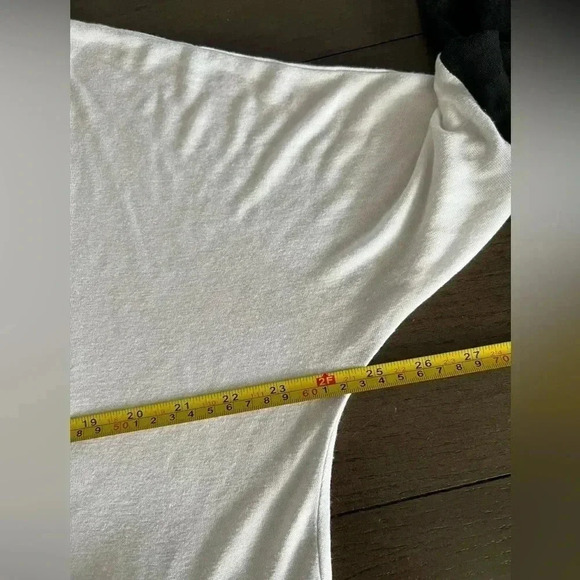 Vince Womens V Neck Shirt Black White colorblock Semi Sheer Long Sleeve Top Sz M - Picture 4 of 12